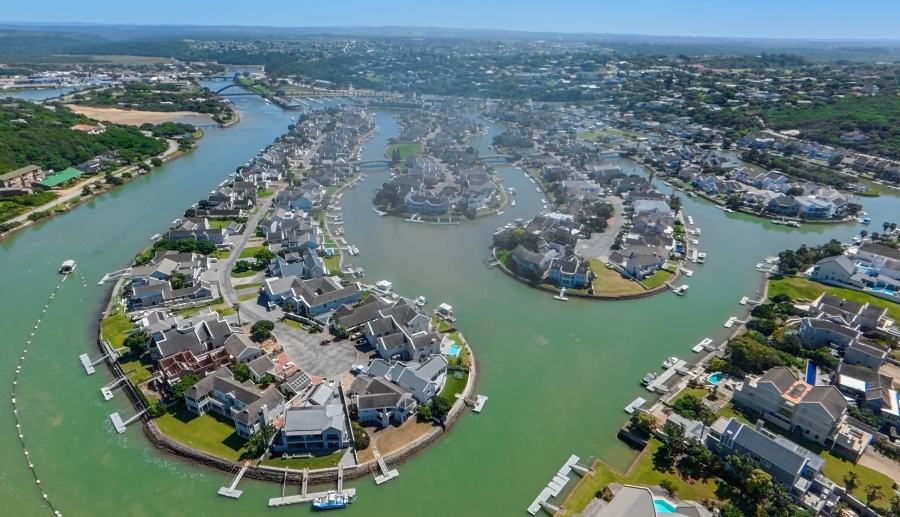 7 Bedroom Property for Sale in Royal Alfred Marina Eastern Cape